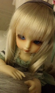 ���イ����