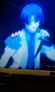 �����v��