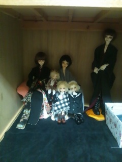 ��������