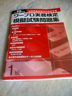 (�L^��^�M)