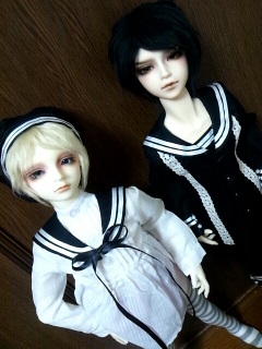 ���T����i�x�q�j