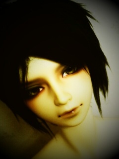 ���T����