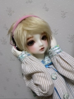 ������I�H