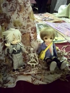 �A�C�h�[��