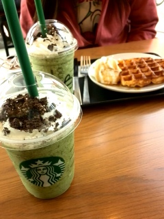 �������s����