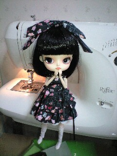 �����[���R(^��^)�m